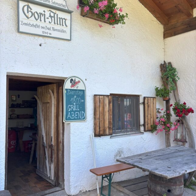 Alm, Gastronomie auf 1300 m an der Kampenwand