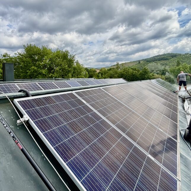 Dachreinigung am Erlabrunner Badesee